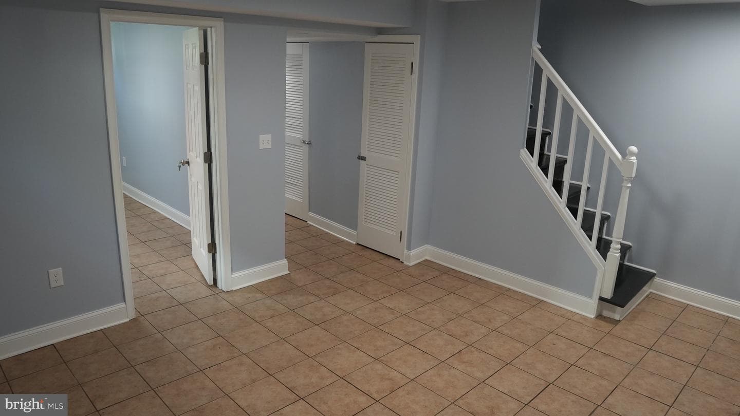 4623 Jay Street NE photo 28