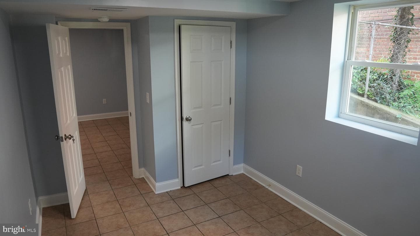 4623 Jay Street NE photo 32
