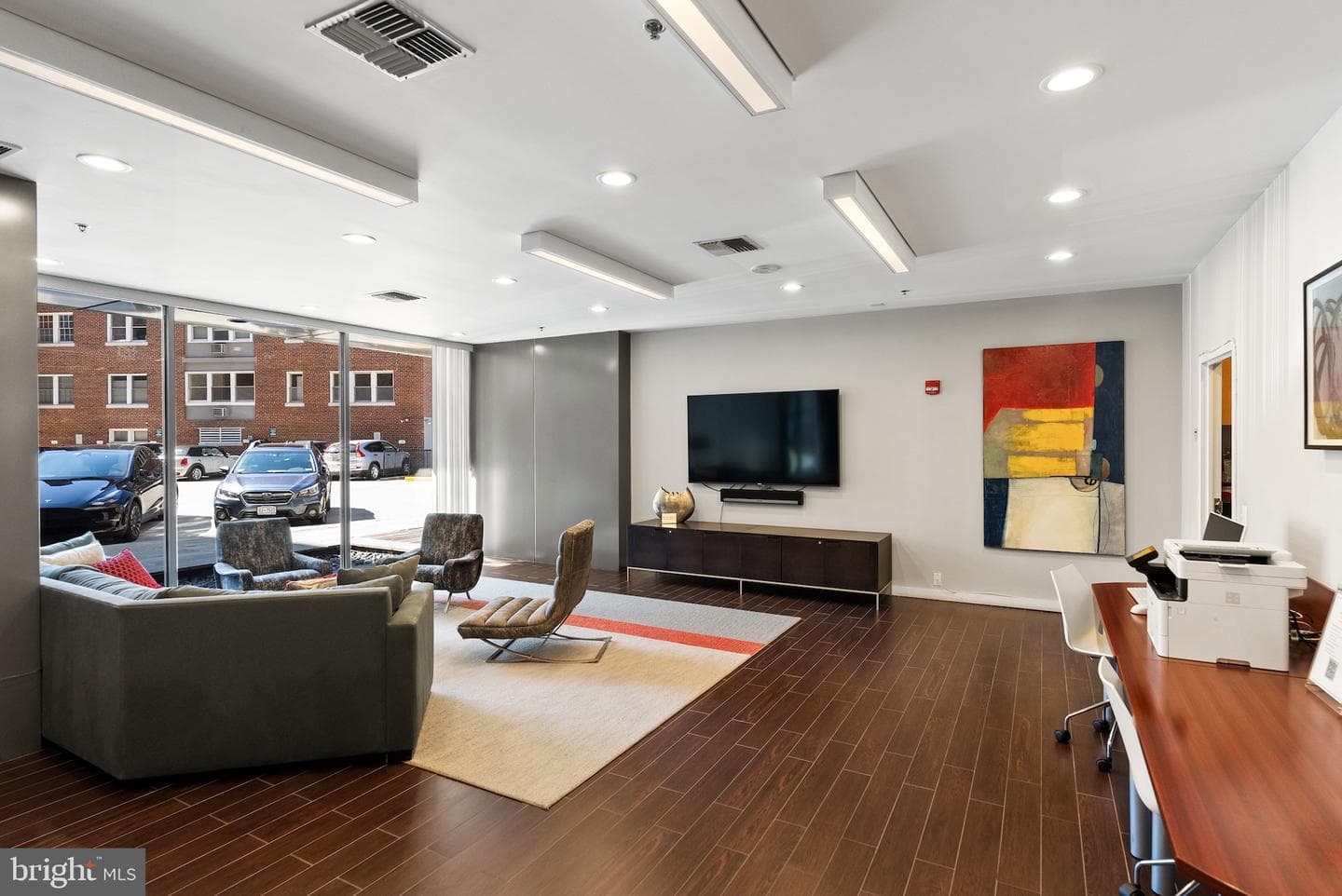 3883 Connecticut Avenue NW #303 photo 33
