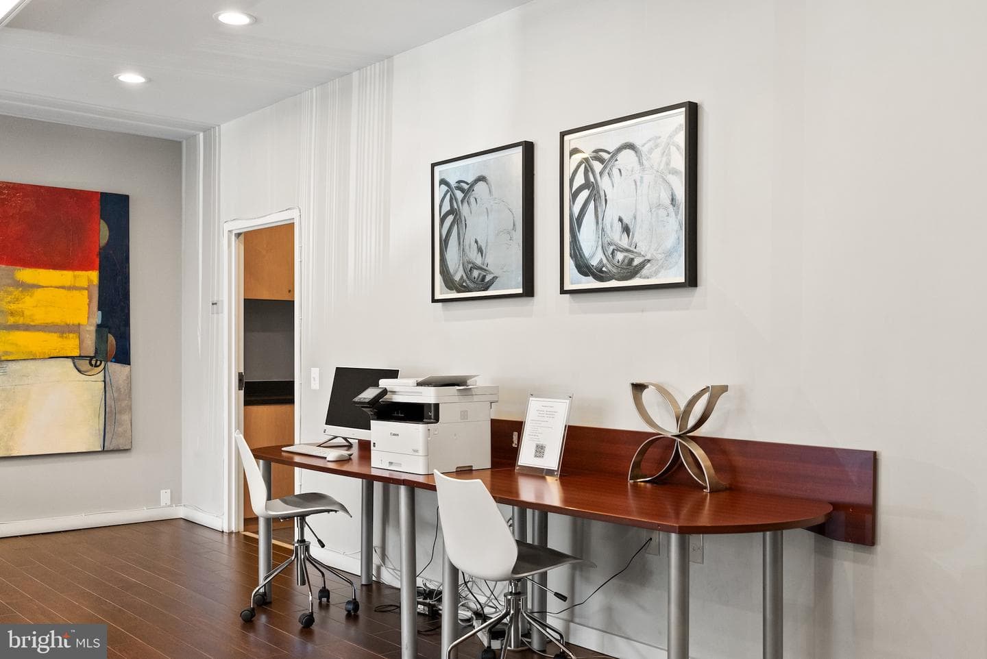 3883 Connecticut Avenue NW #303 photo 37