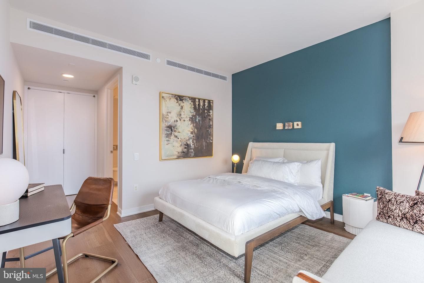 601 Wharf Street SW #203 photo 18