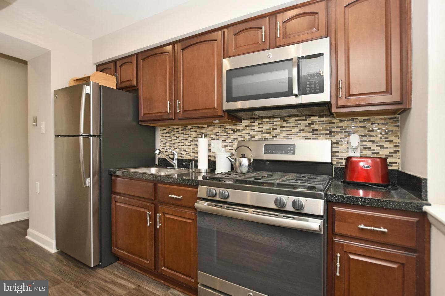 2900 Pomeroy Rd SE #104 photo 12