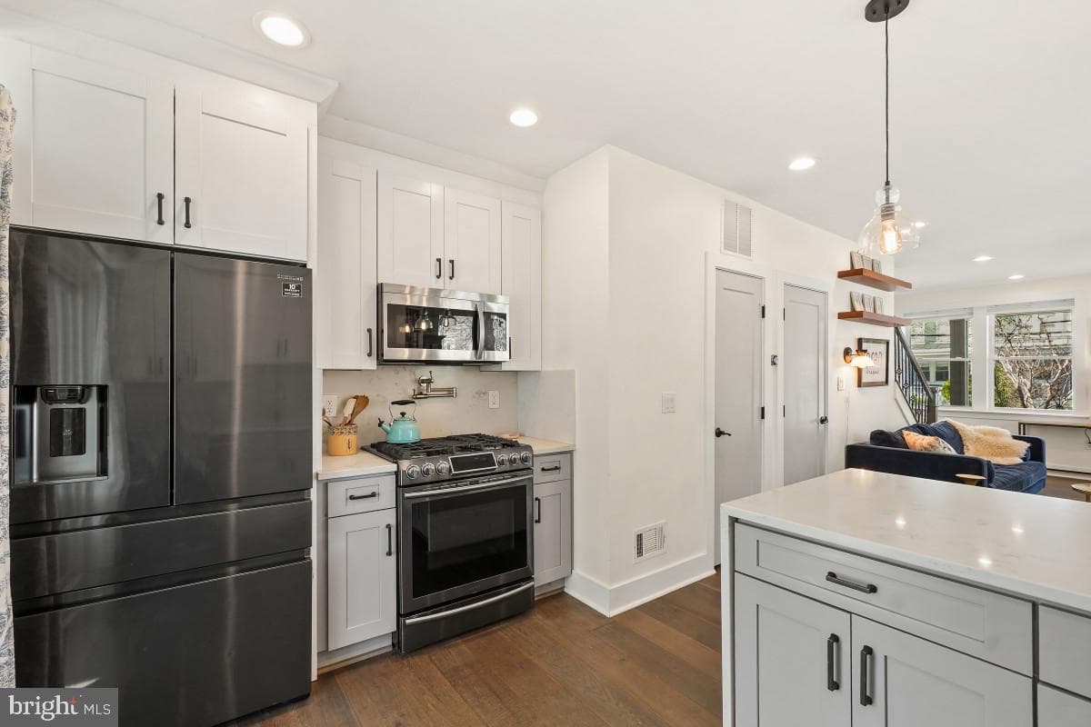 5337 5th Street NW photo 9