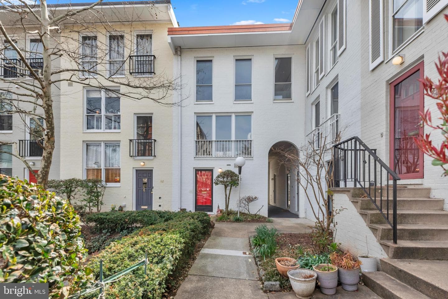 164 G Street SW #144