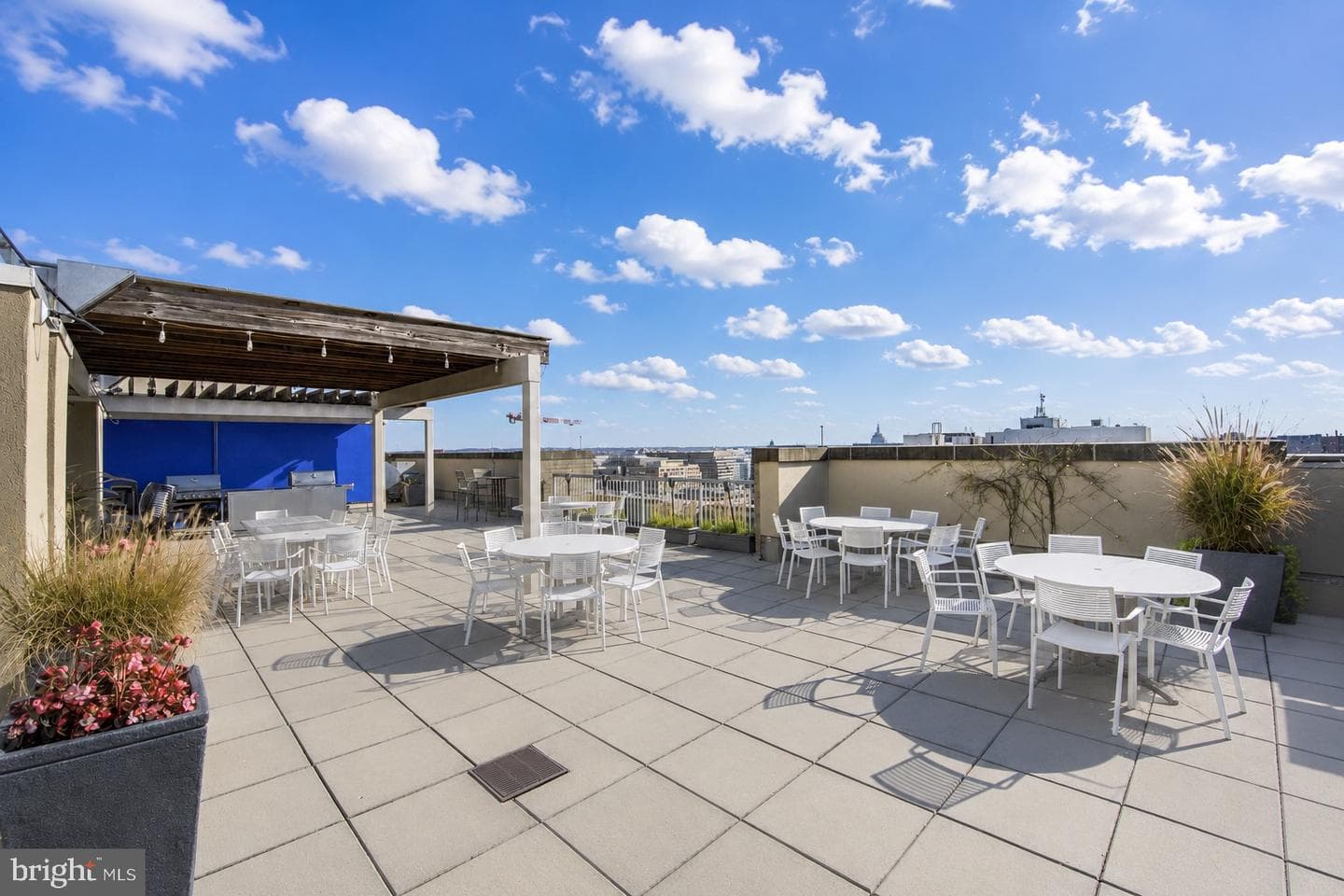 811 4th Street NW #402 photo 21