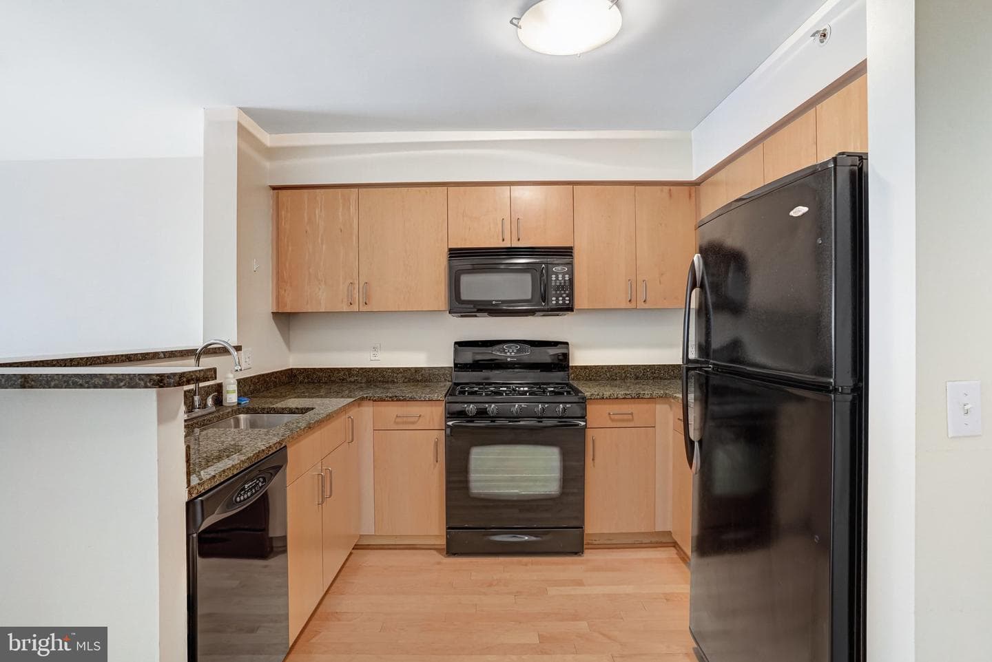 1000 New Jersey Avenue SE #515 photo 3