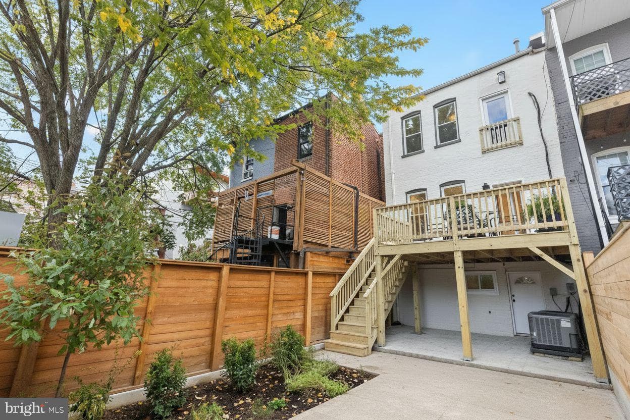 1213 Otis Place NW photo 41