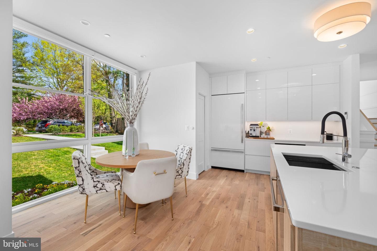 4892 Macarthur Boulevard NW photo 15