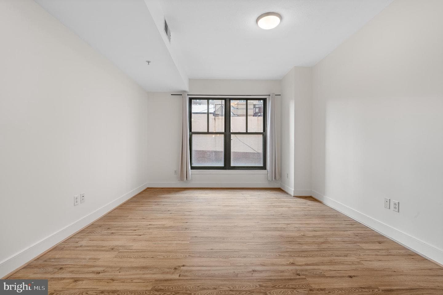 910 M Street NW #126 photo 20