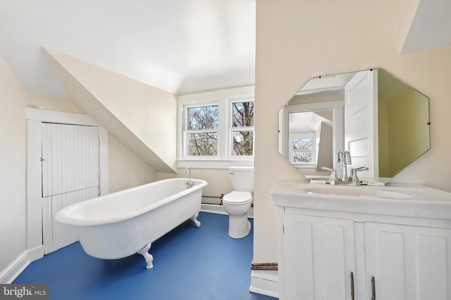 7212 Blair Road NW photo 40