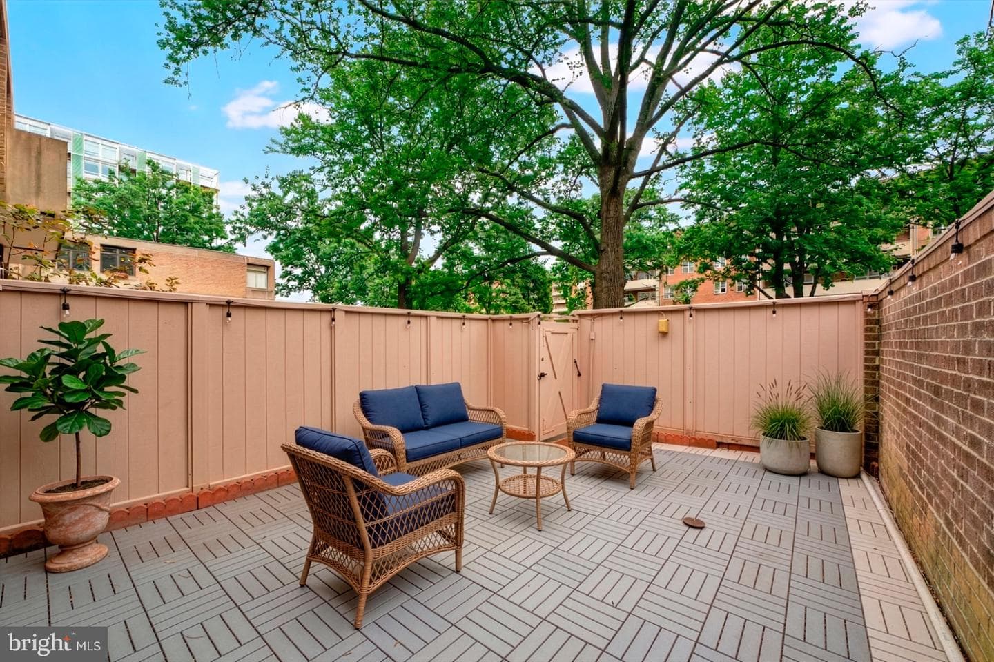 1273 Delaware Avenue SW photo 20