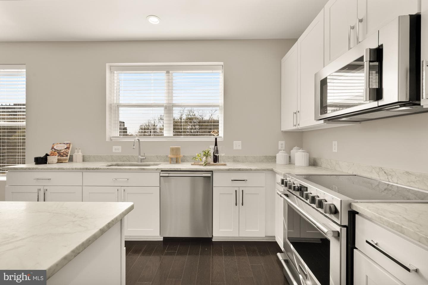 3302 9th Street NE #2 photo 12