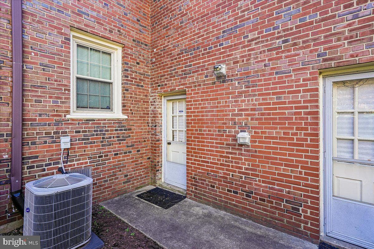 2015 38th Street SE #b photo 30