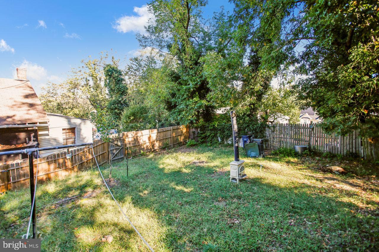 2340 Green Street SE photo 8