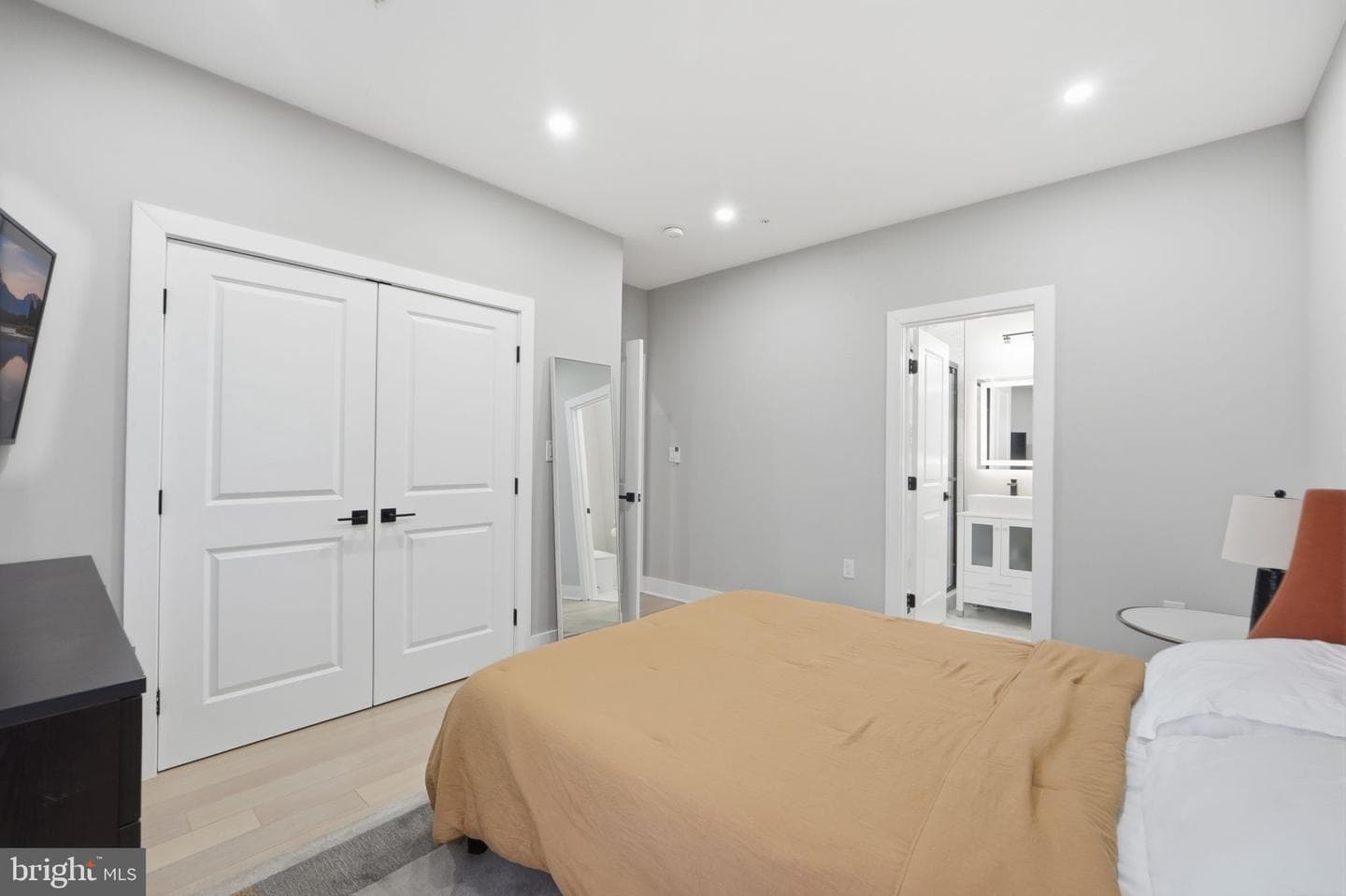 533 Shepherd Street NW photo 35