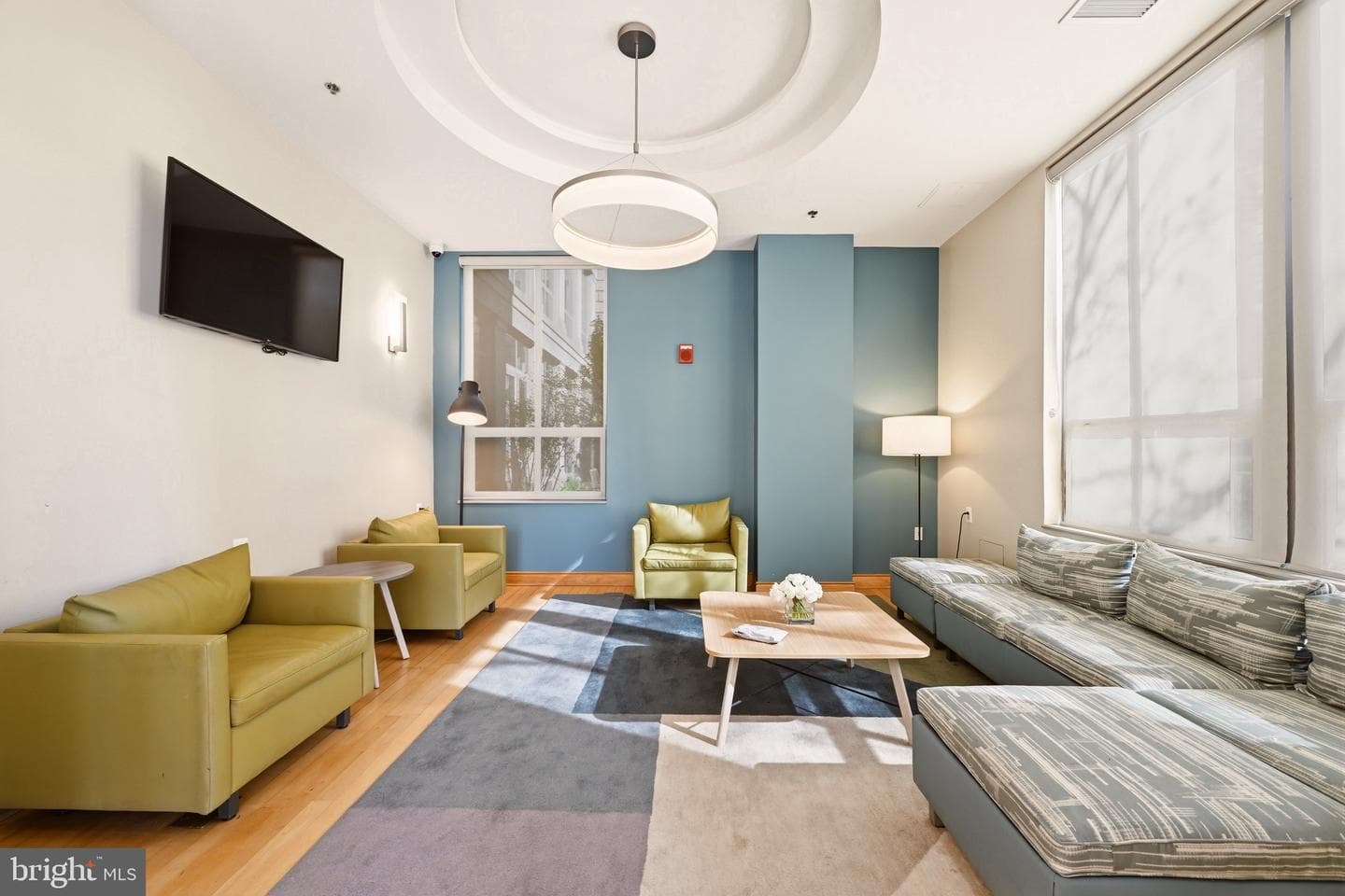 301 Massachusetts Avenue NW #403 photo 28