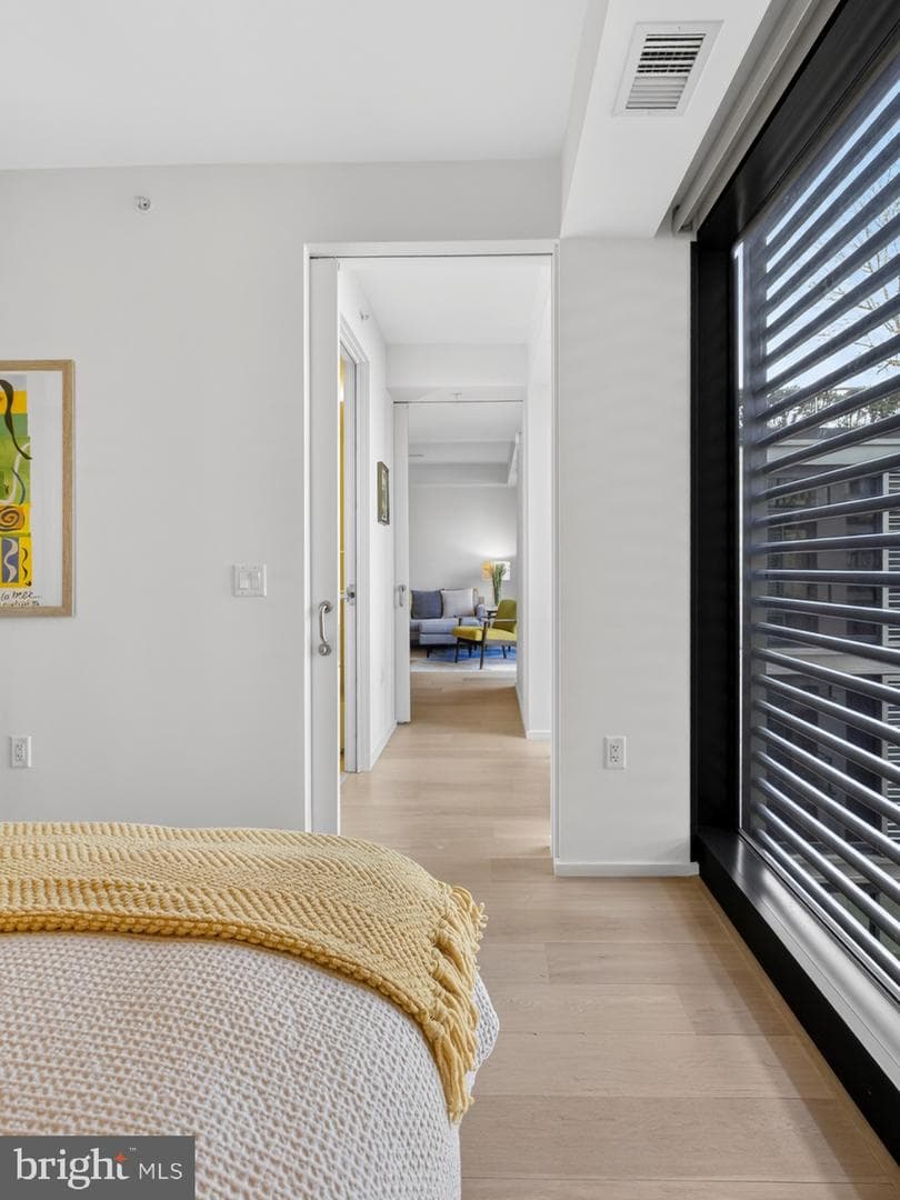 925 H Street NW #707 photo 17