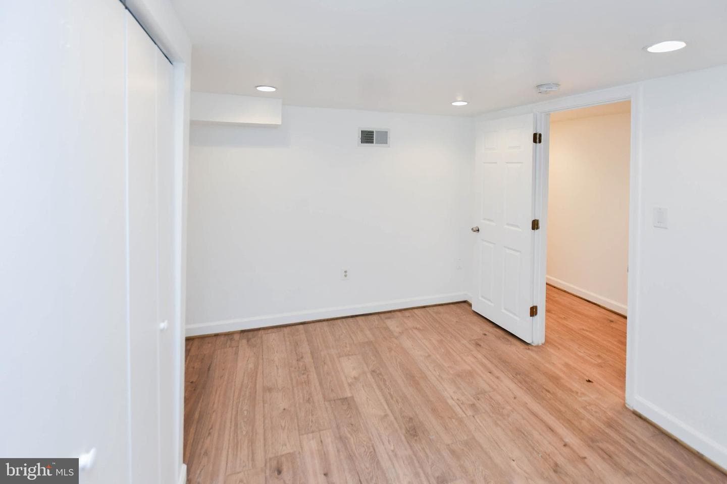 34 R Street NE photo 63