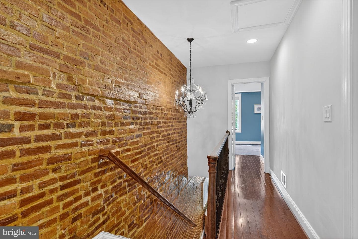 803 9th Street NE photo 16