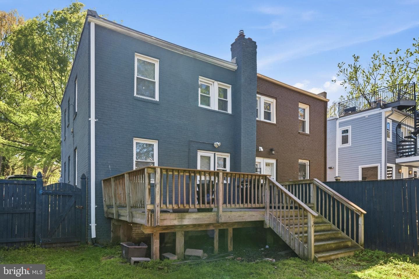 520 49th Street NE photo 32
