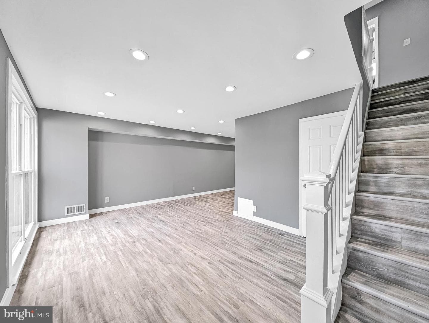 2240 15th Street NE photo 3