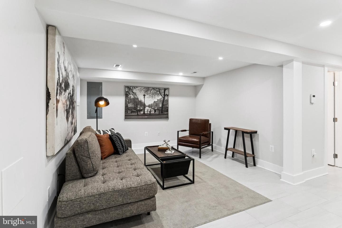 208 Webster Street NW photo 32