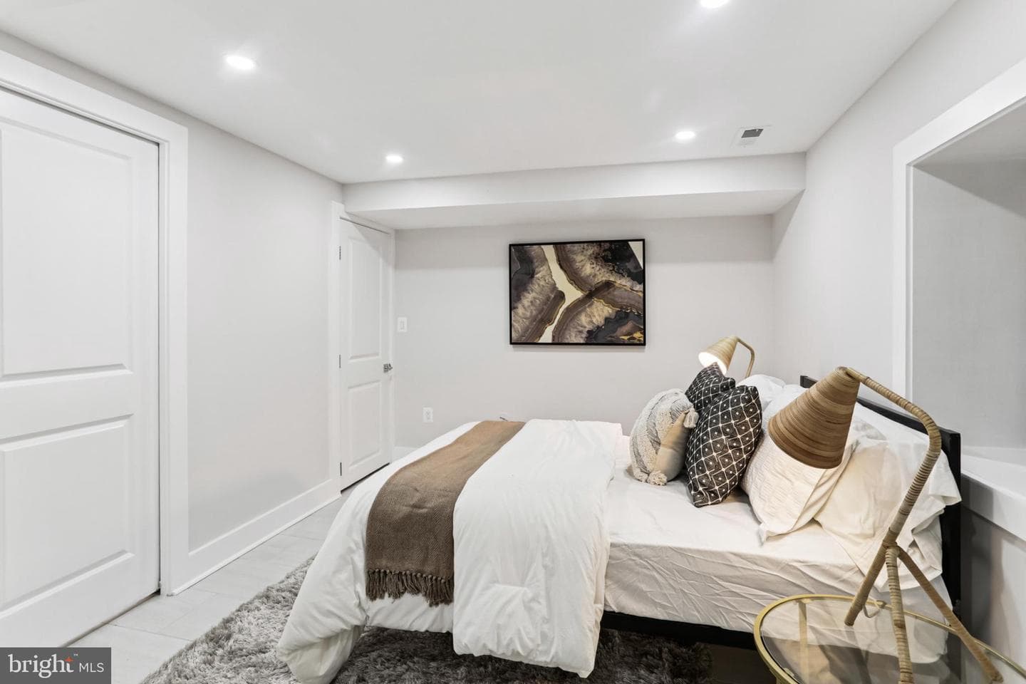 208 Webster Street NW photo 38