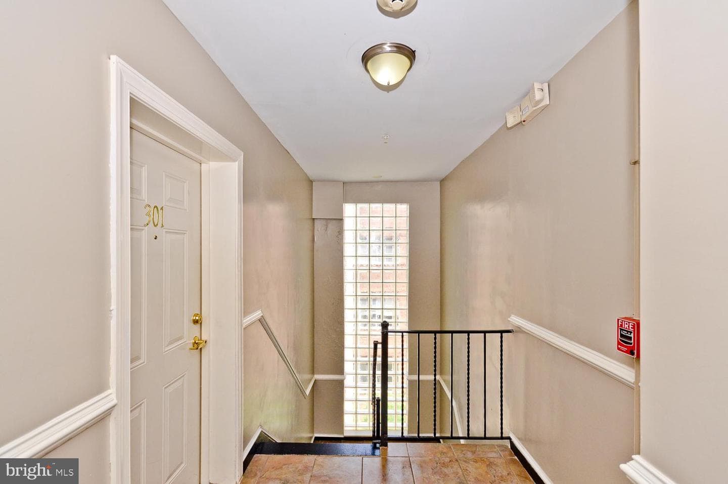 5401 9th Street NW #302 photo 25