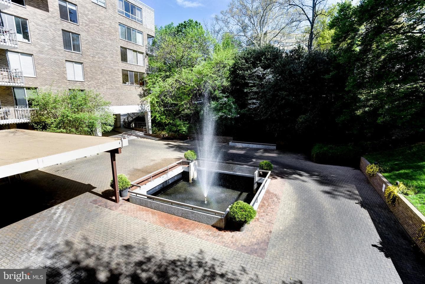4100 Cathedral Avenue NW #512 photo 48