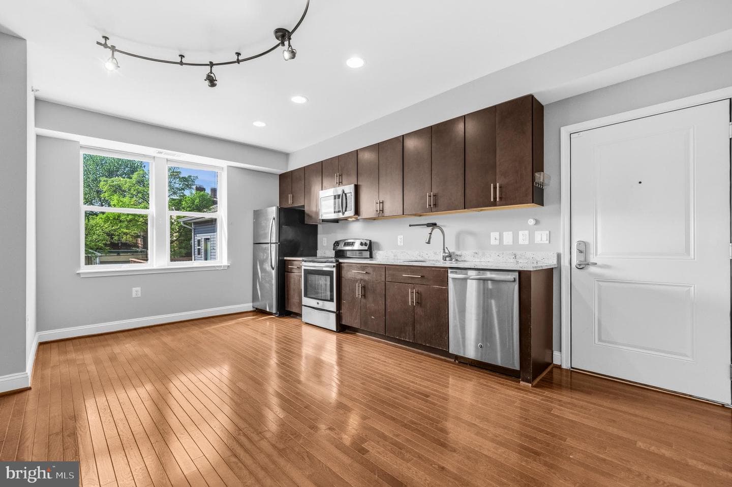 1831 2nd Street NE #207 photo 7