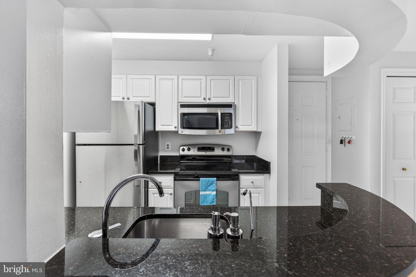 1619 R Street NW #101 photo 14
