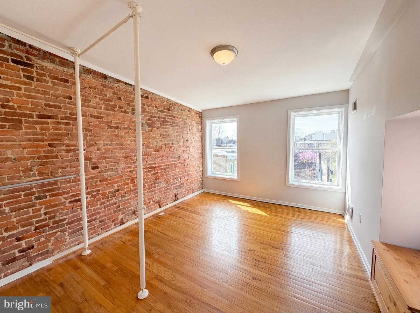 724 13th Street NE photo 12