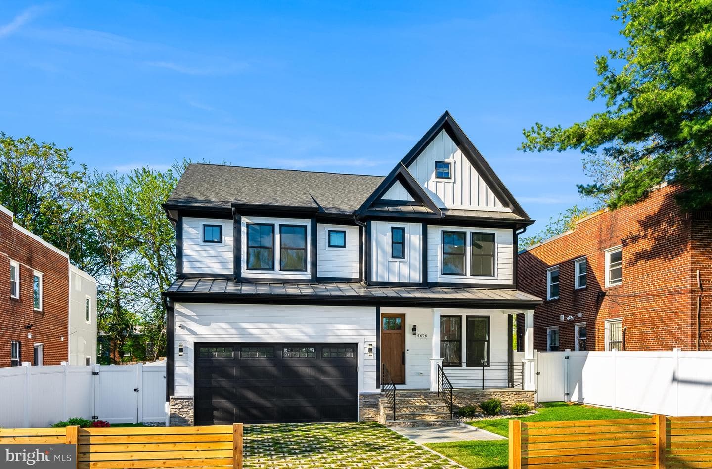 4626 Brooks Street NE, Washington