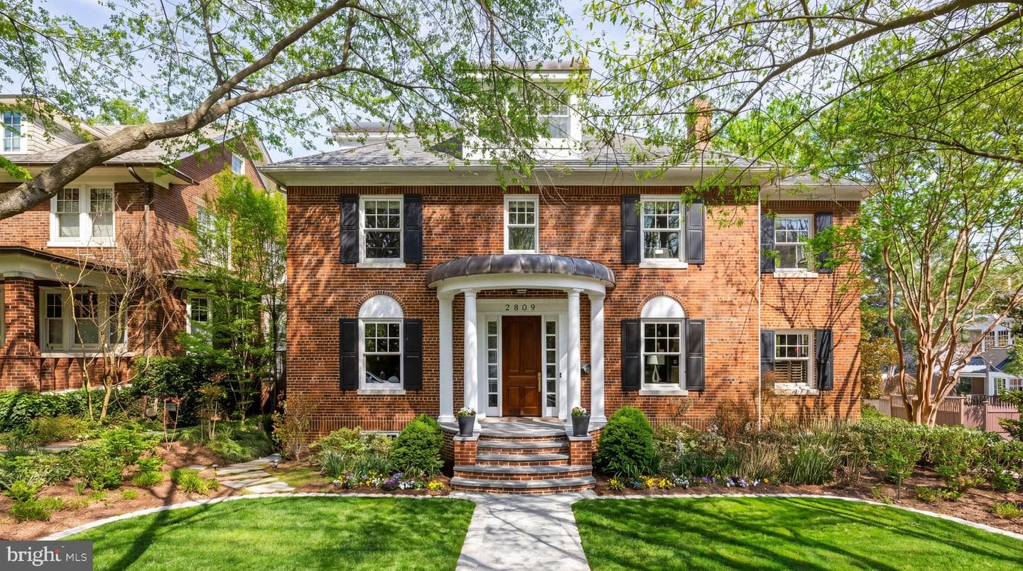 2809 34th Place NW