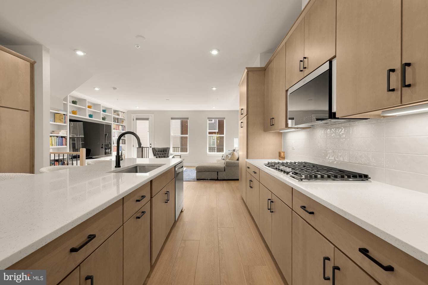 452 Altezza Drive NE photo 23