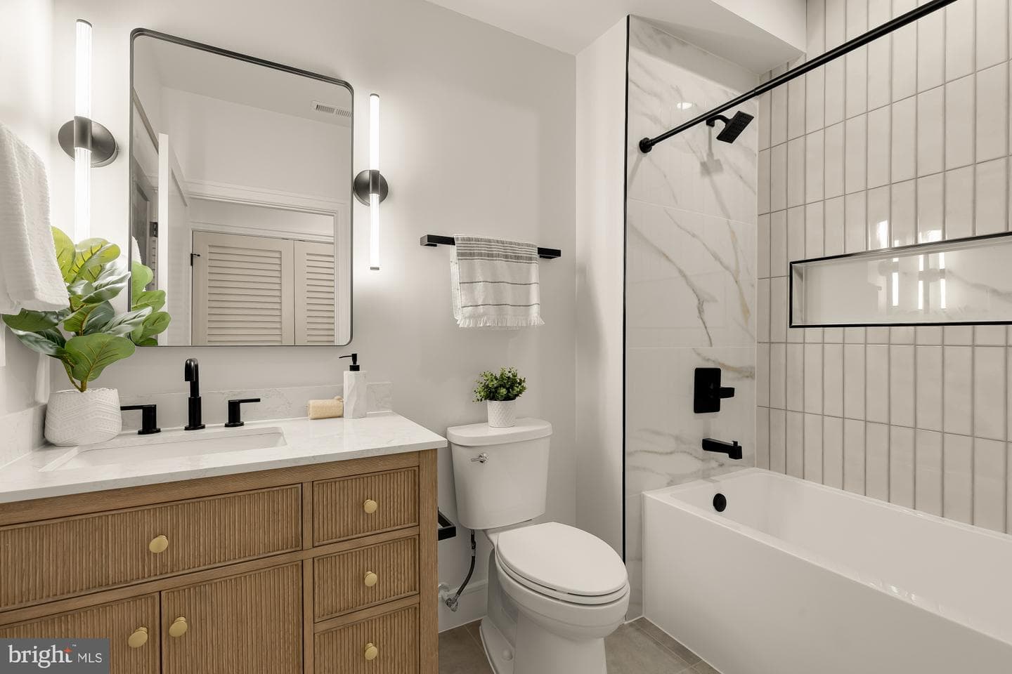 1463 Harvard Street NW #3 photo 13