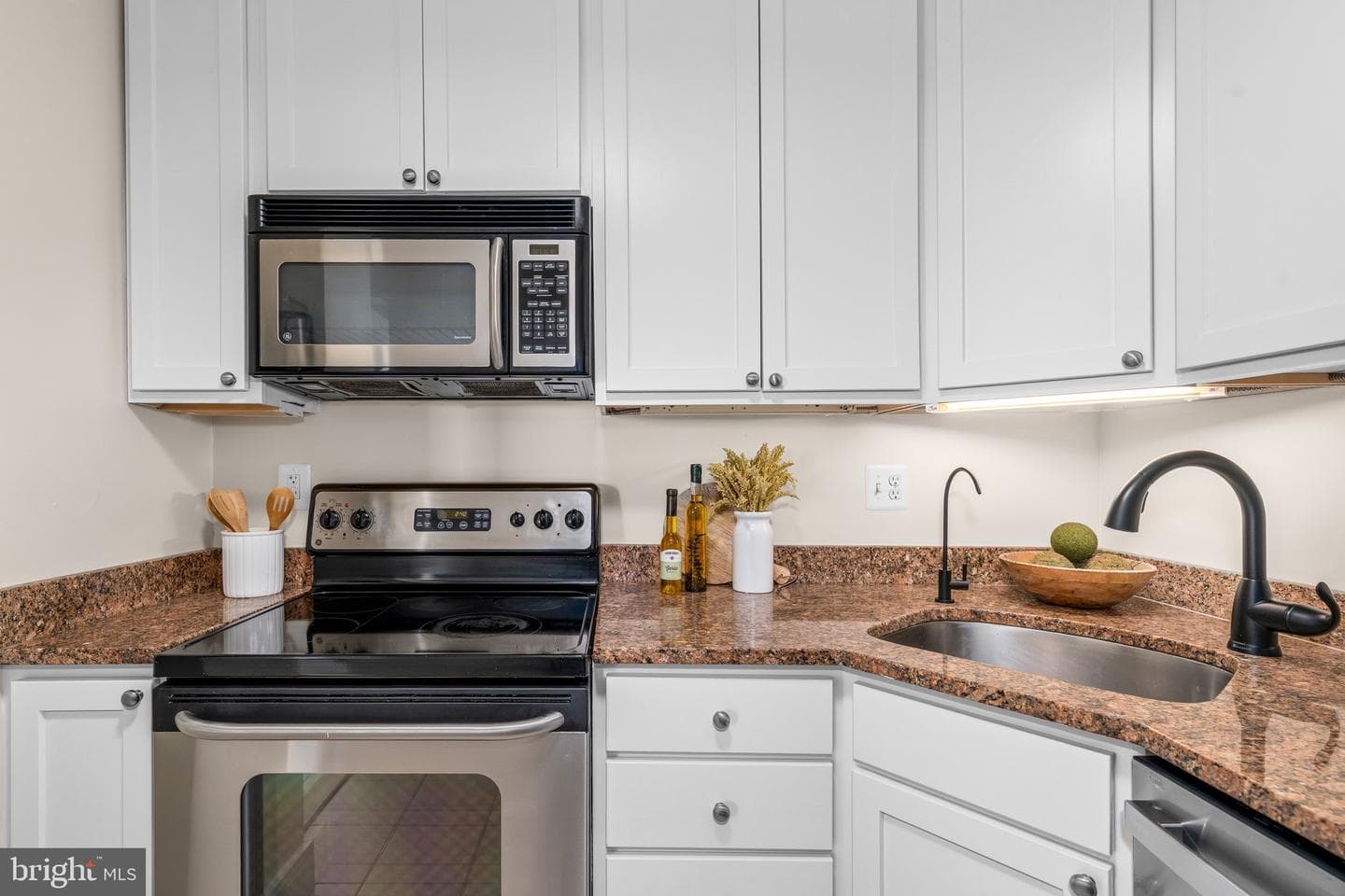 2901 16th Street NW #602 photo 12