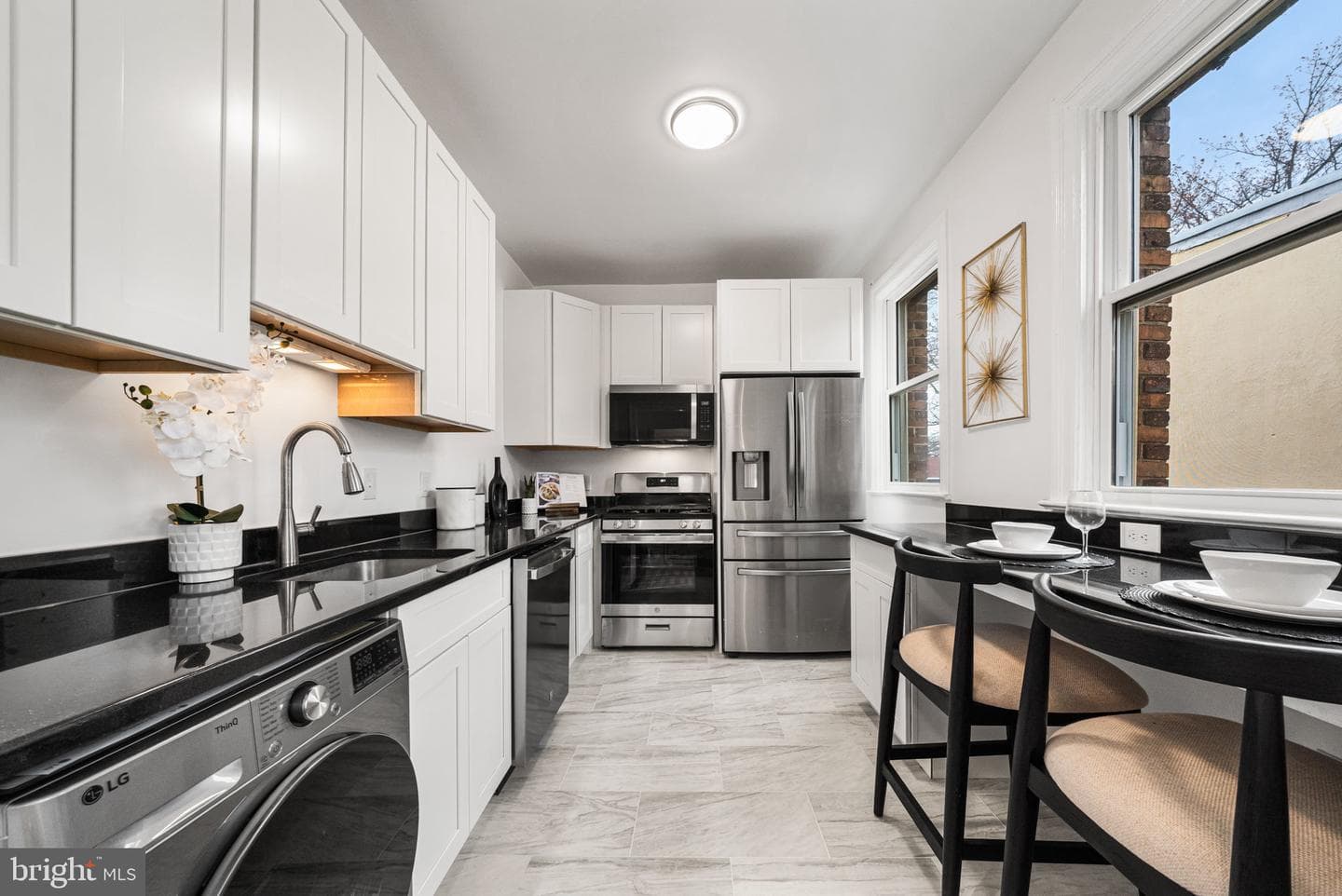 105 6th Street SE #205 photo 8
