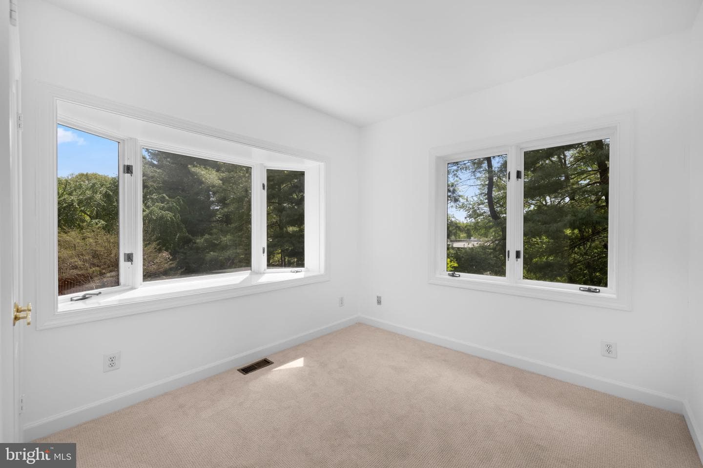 4018 Chancery Court NW photo 30