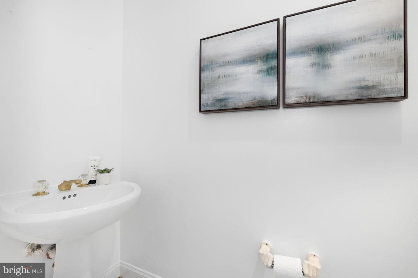 4018 Chancery Court NW photo 8