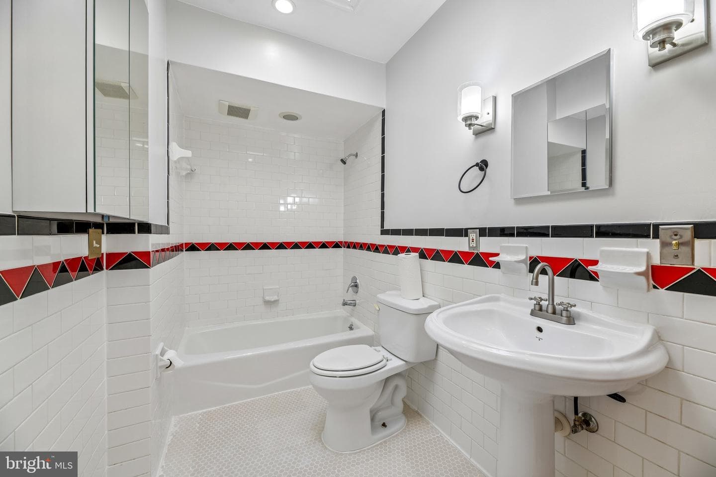2119 3rd Street NE photo 29