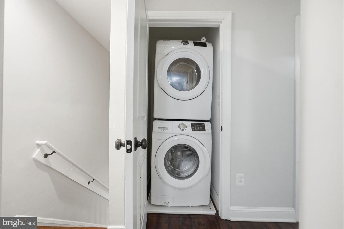 5037 Just Street NE photo 22