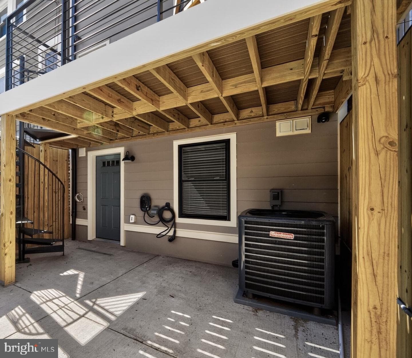 1114 Oates Street NE photo 50