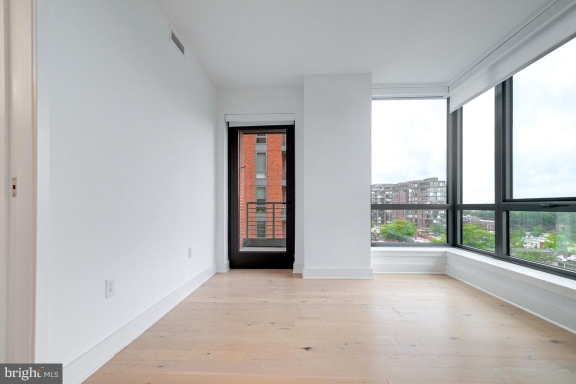 1211 Van Street SE #806 photo 6