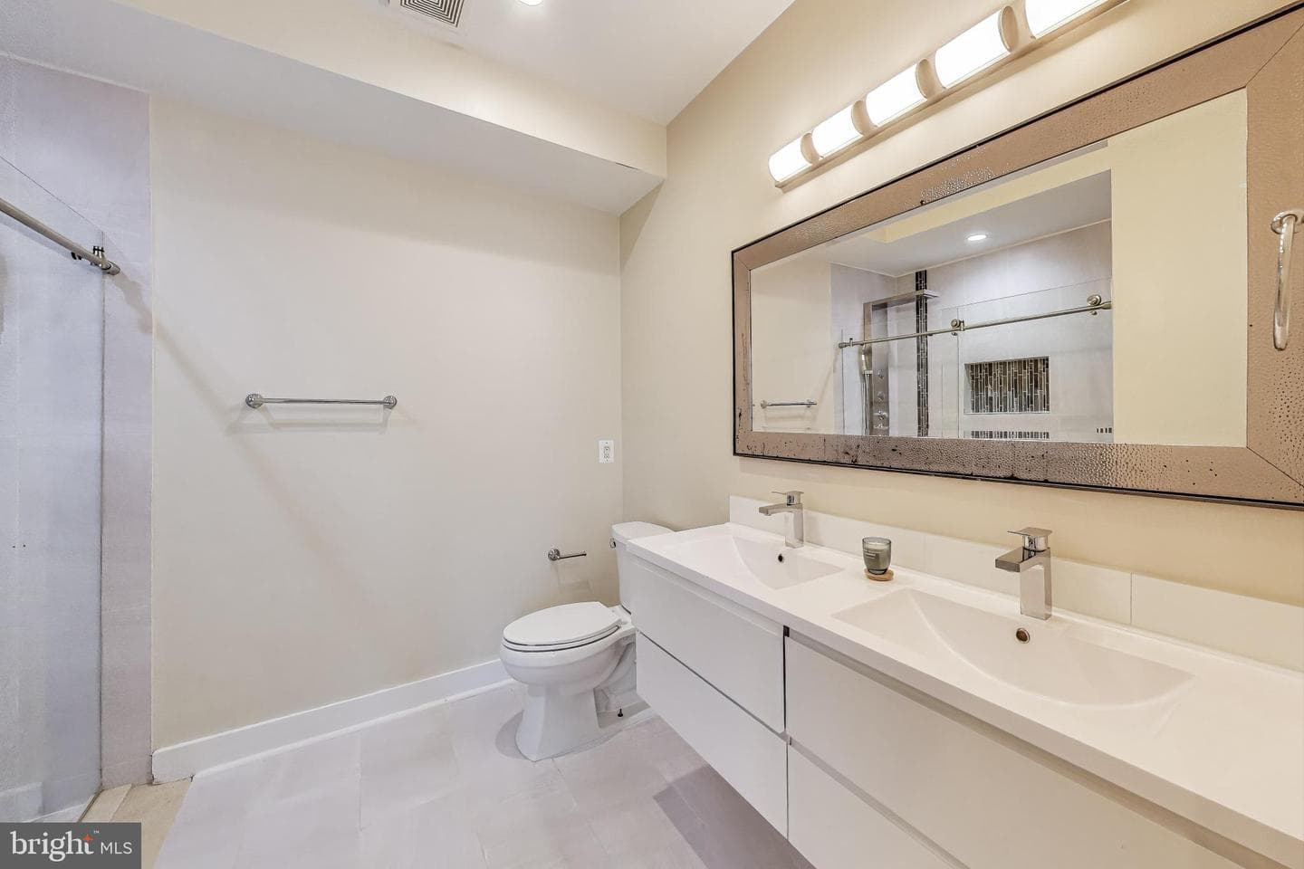 625 Park Road NW #206 photo 18