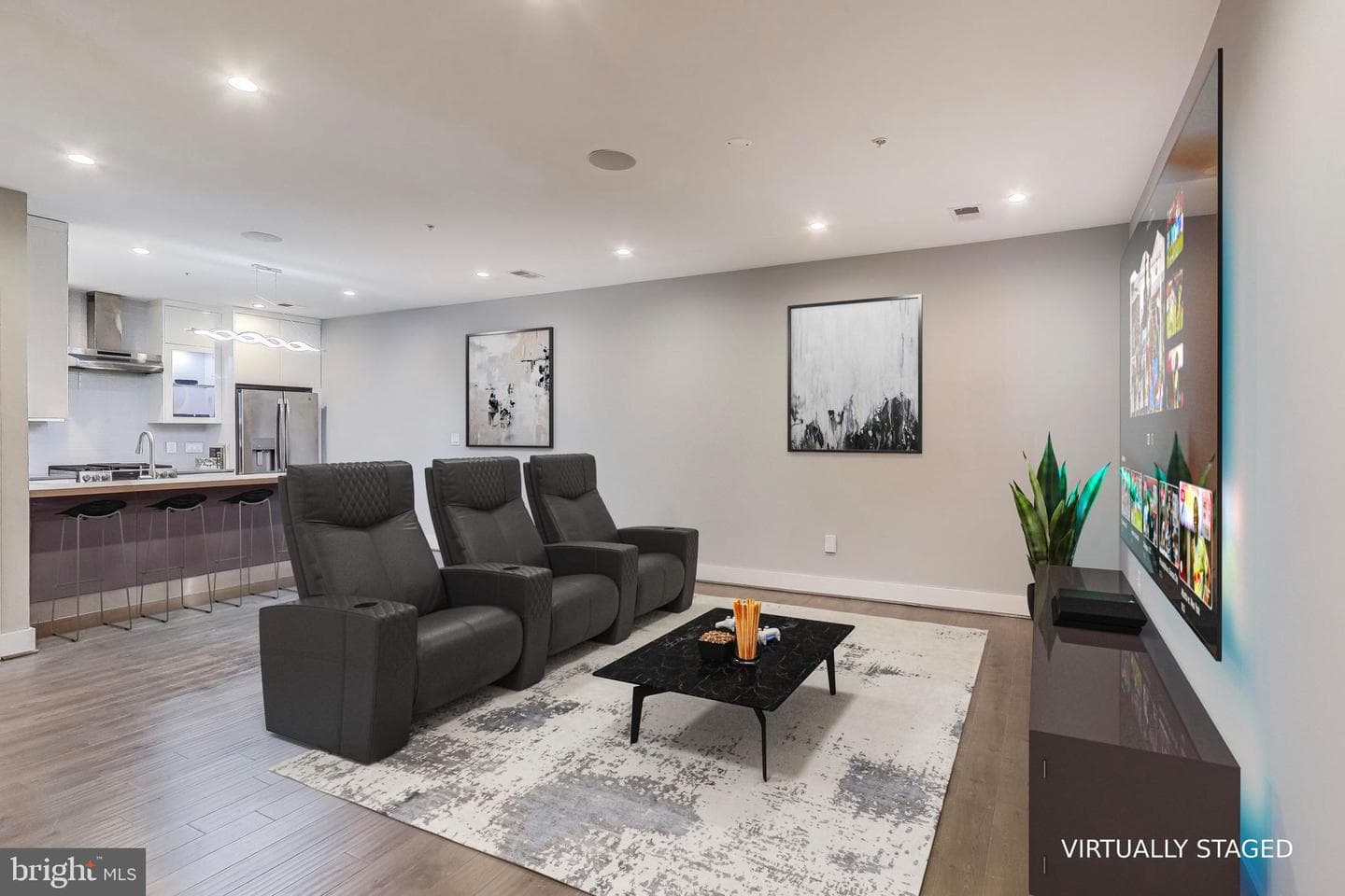 625 Park Road NW #206 photo 4