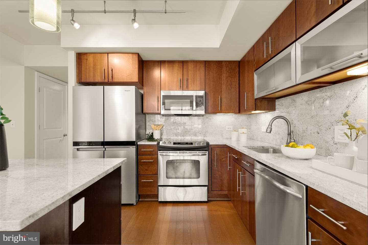 1025 1st Street SE #510 photo 7