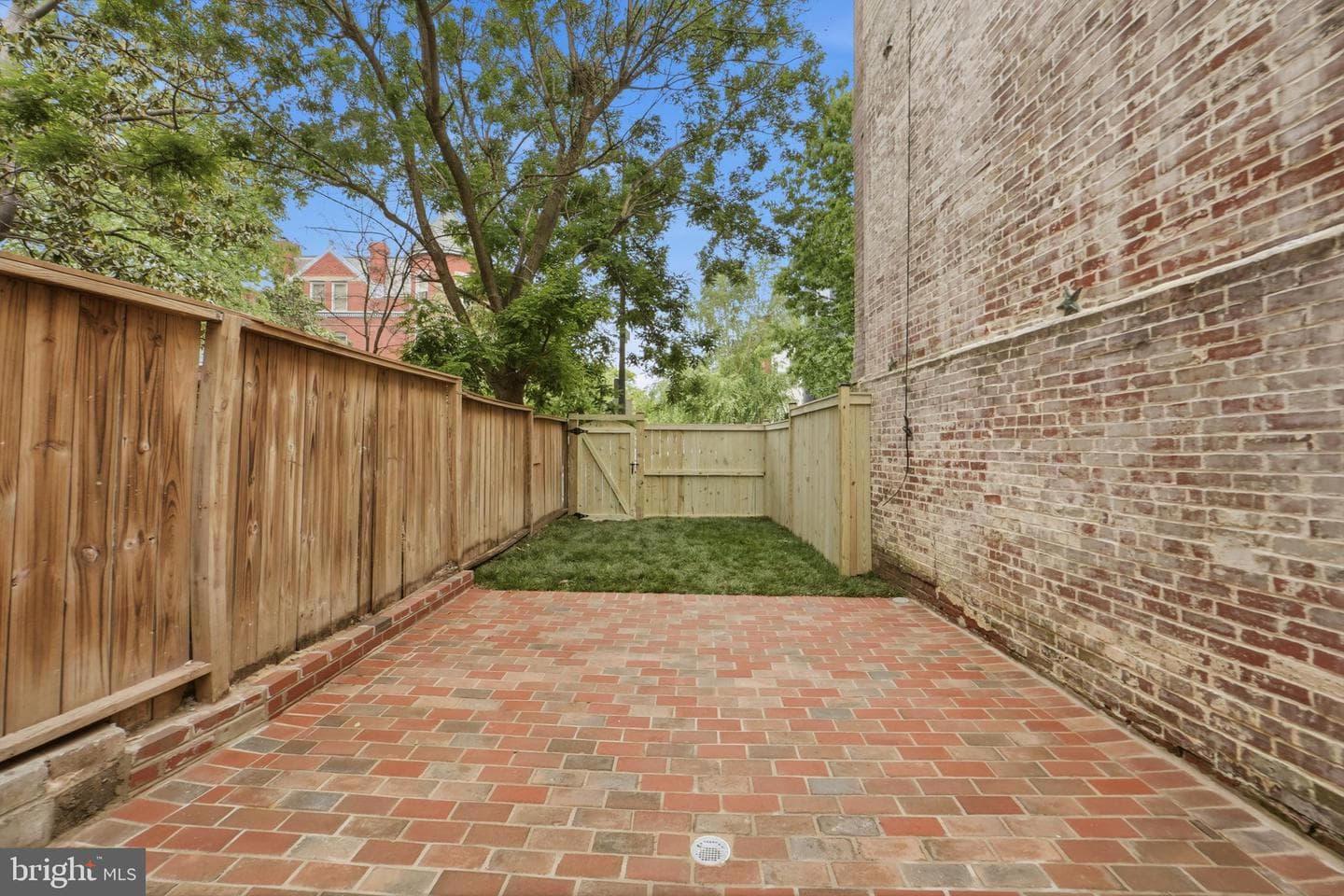 1827 Vermont Avenue NW photo 33