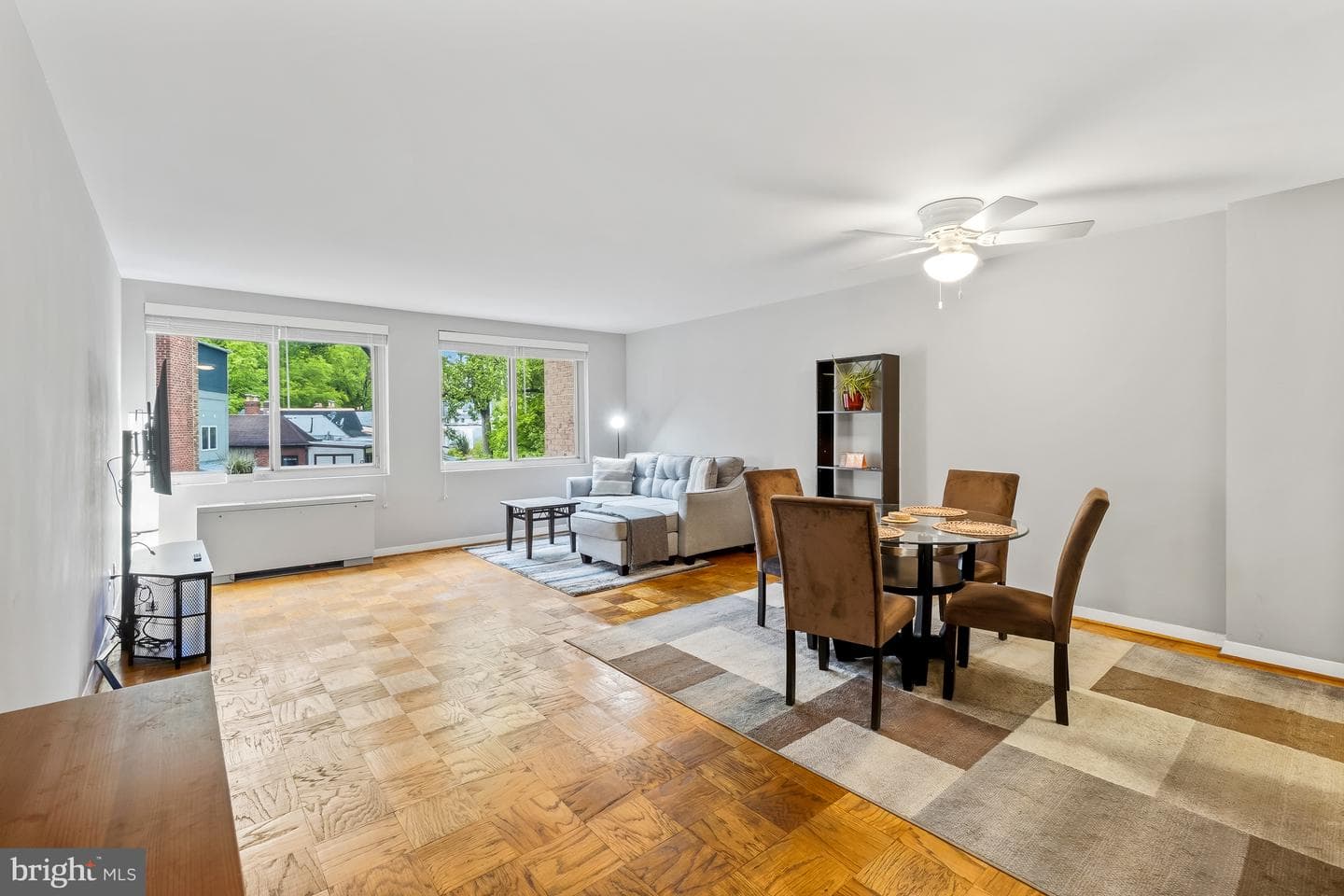 5406 Connecticut Avenue NW #401 photo 3