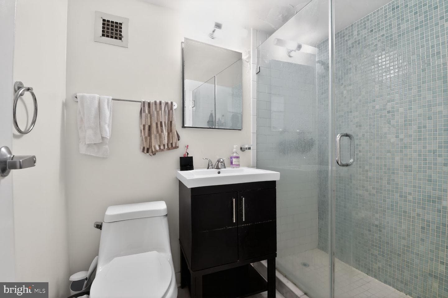 950 25th Street NW #215-S photo 14